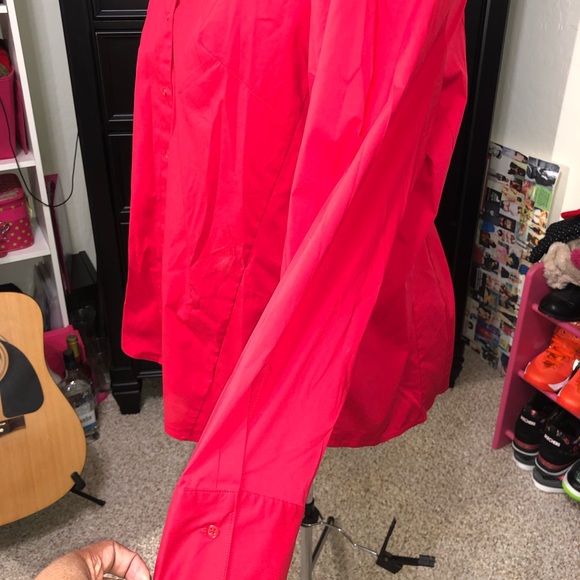 Deep red button down shirt - Picture 3 of 3